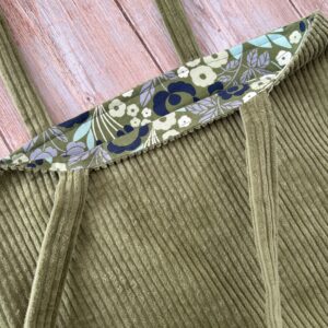 Roheline velvetist kott