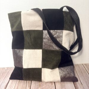 Roheline ruuduline kott